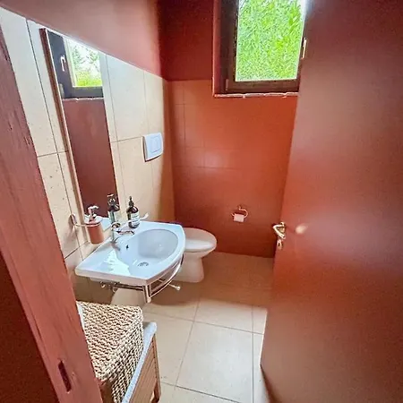 Villa Splendida Villa Con Piscina E Sauna, Belvedere Ostrense *